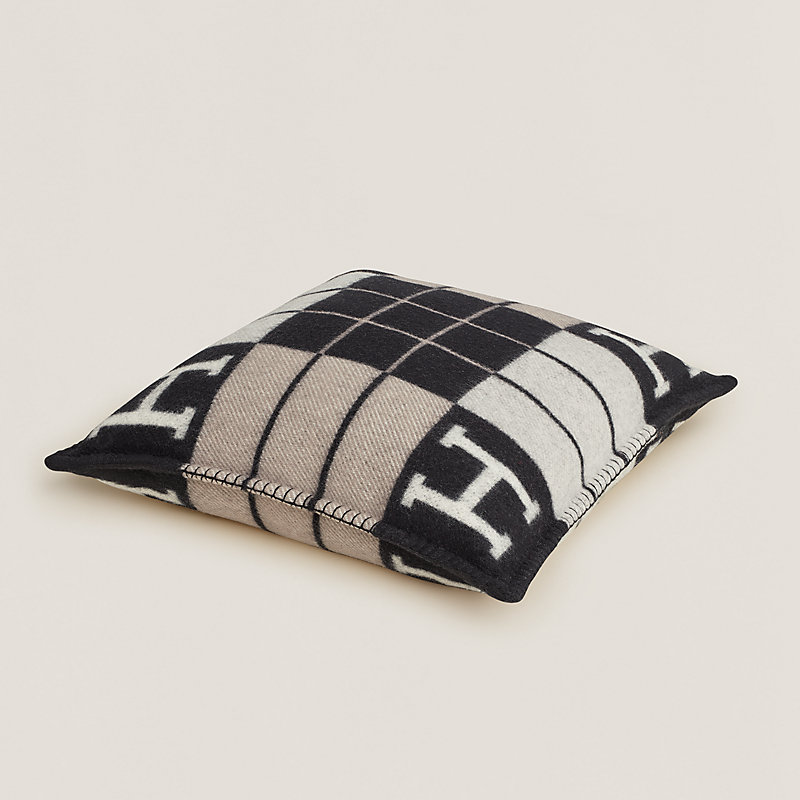 Avalon III pillow, small model | Hermès USA
